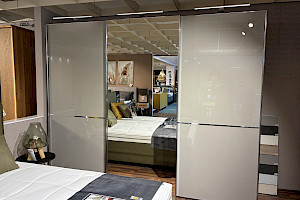 Schwebetürenschrank West Virginia Glas Champagner