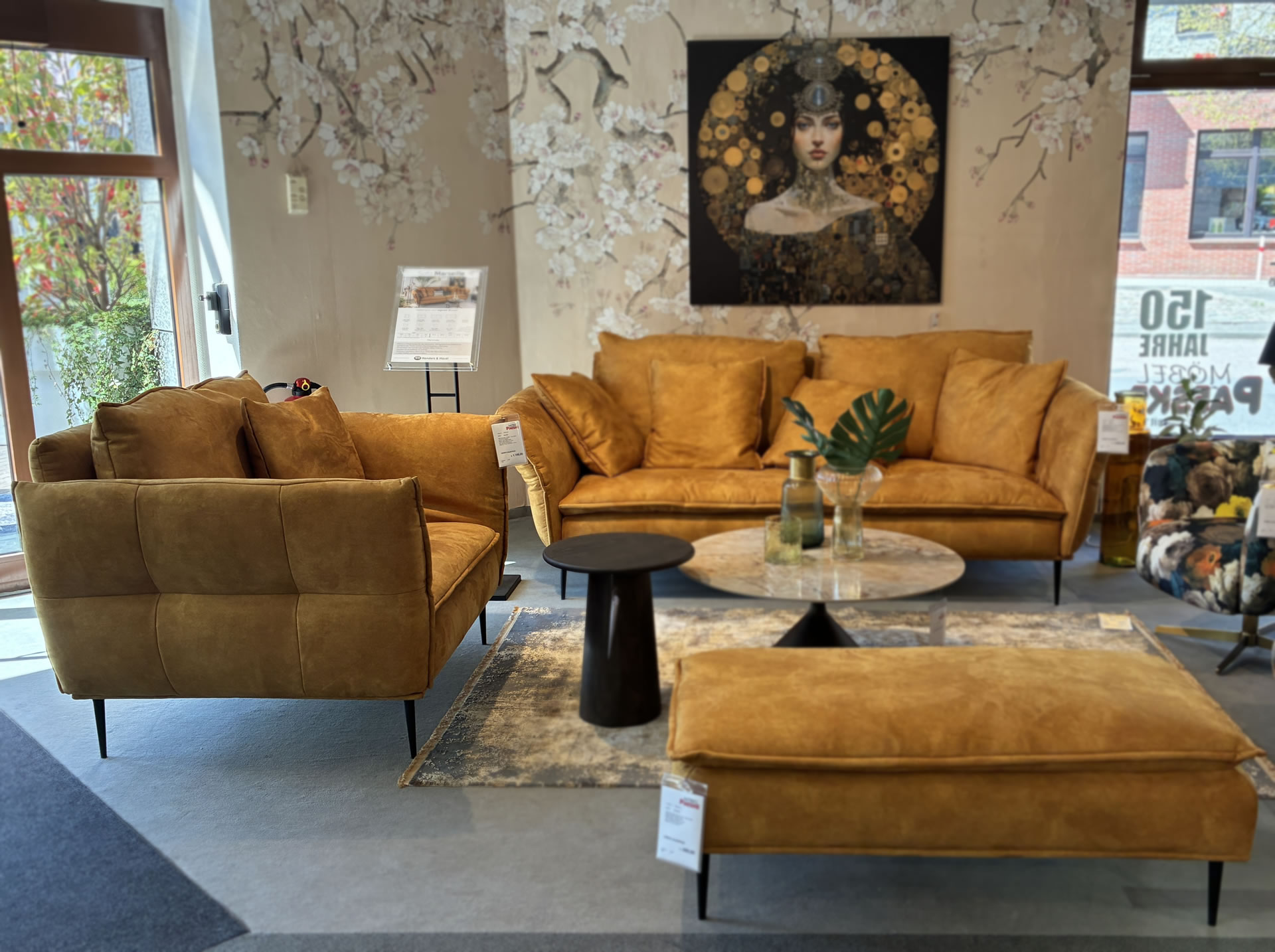 H&H Marseille Loveseat - 1,5 Sitzer