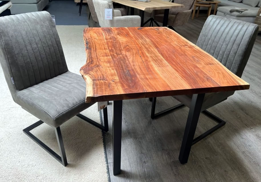 Esstisch-Set Tisch mit zwei Stühlen, Freischwinger