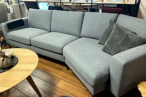 Wohnlandschaft Sofa Garnitur mit Kuschelecke